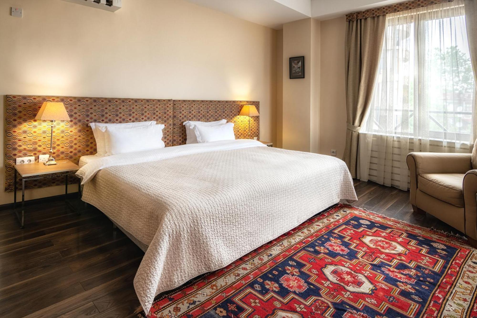 Ginger Hotel Tbilisi Exterior photo